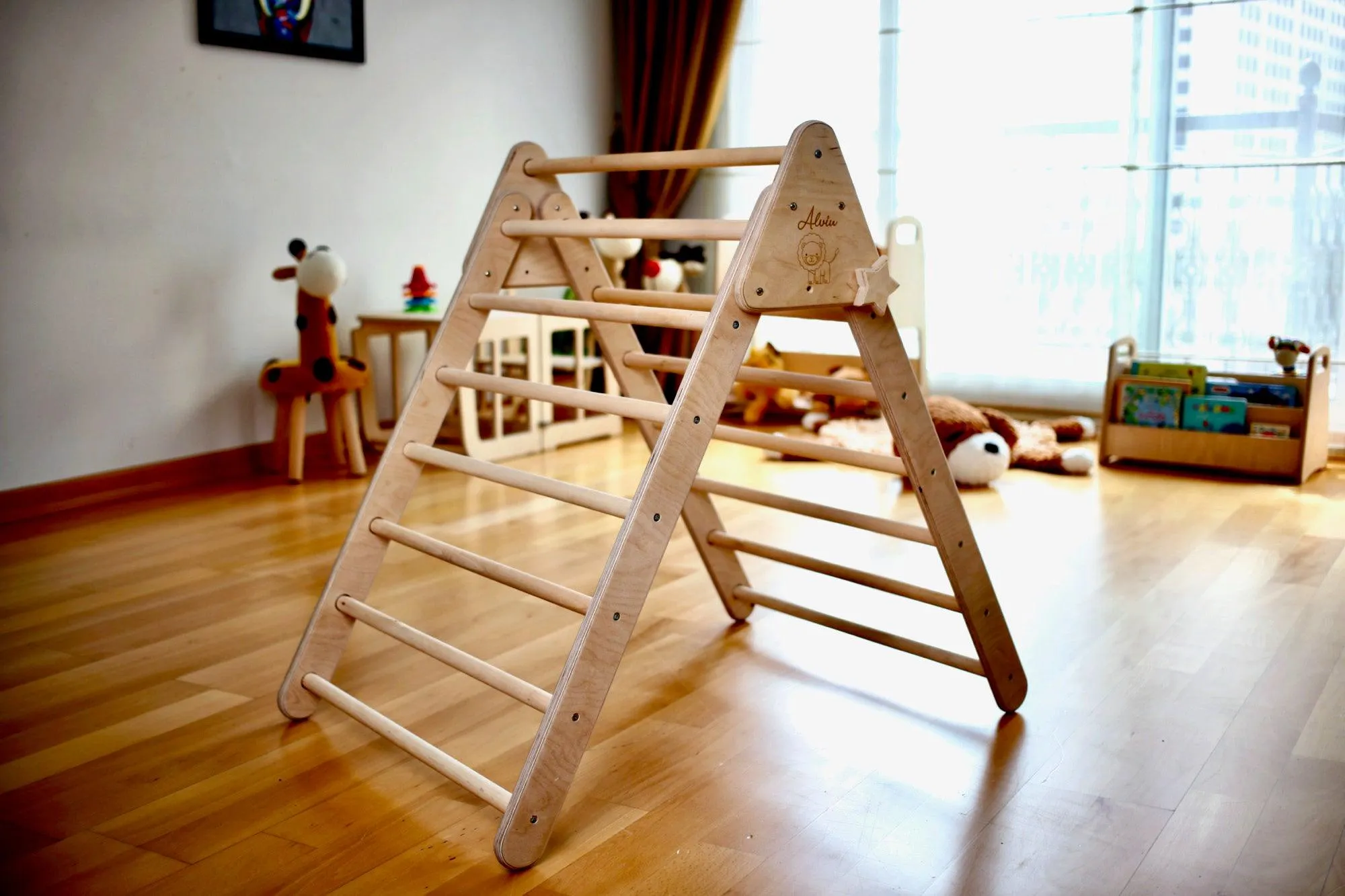 Climbing Triangle With Ramp