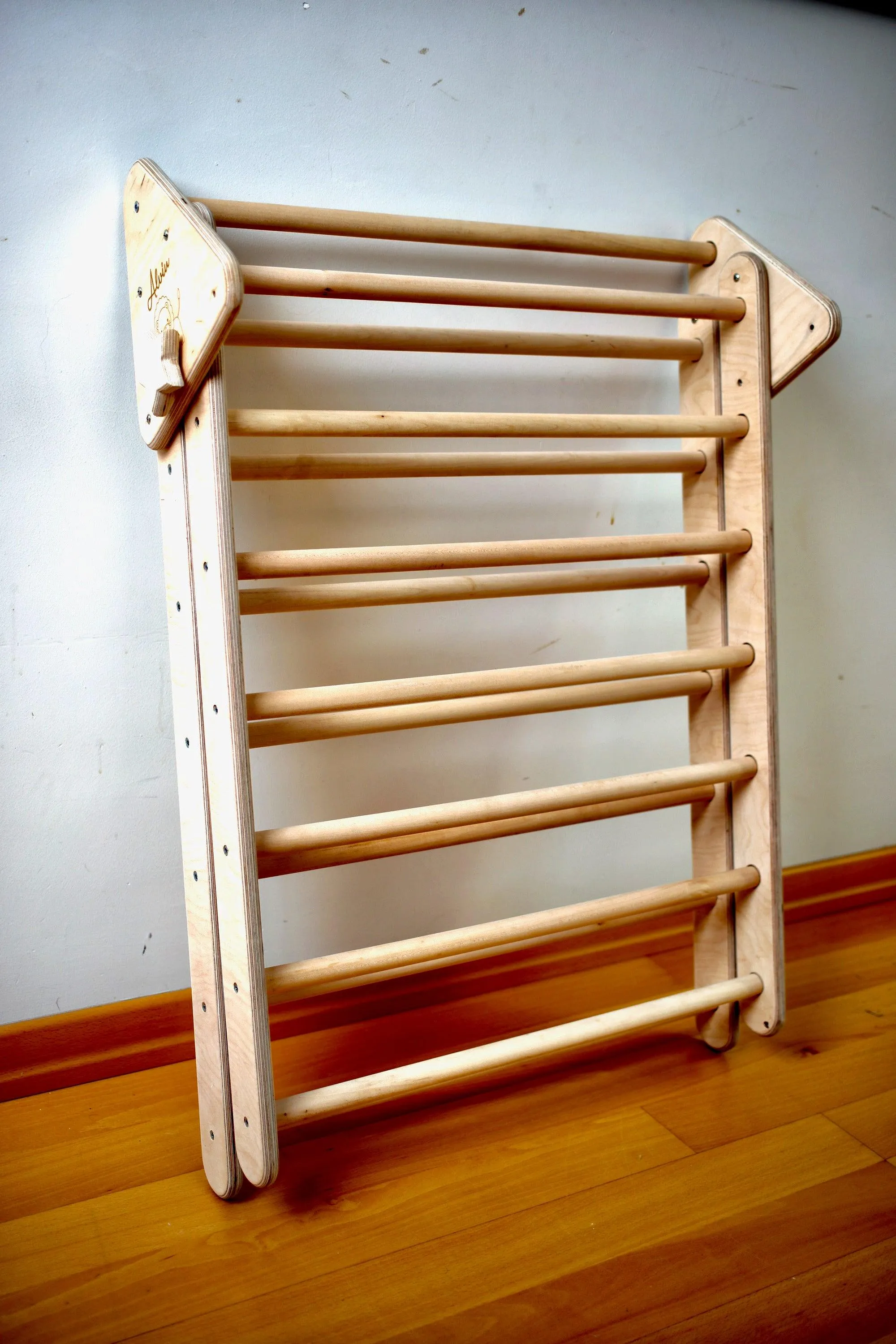Climbing Triangle With Ramp